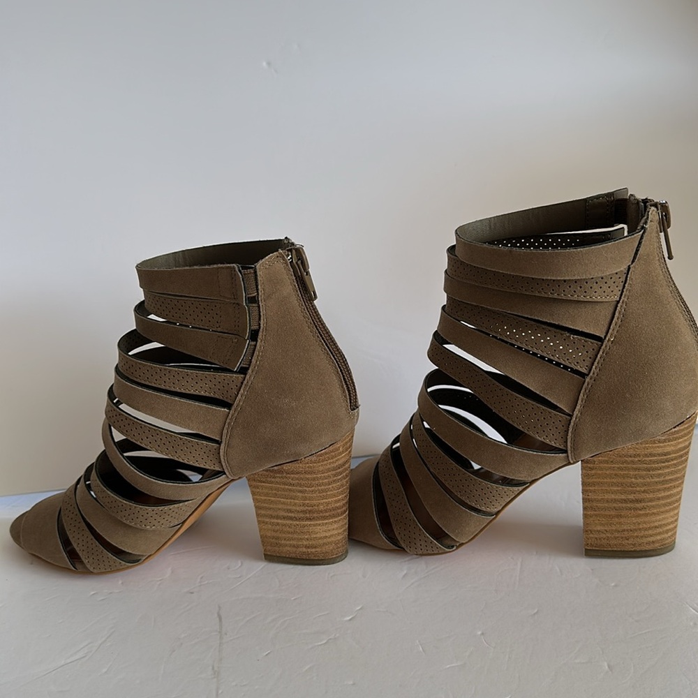 London Rebel Women’s Strappy Tan Heels - Picture 9 of 17